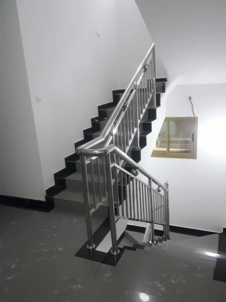 Hotel La Couronne Rw Yaoundé Kültér fotó